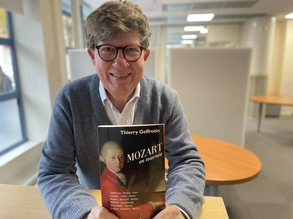 Thierry Geffrotin raconte les voyages de Mozart, une « rock star » du