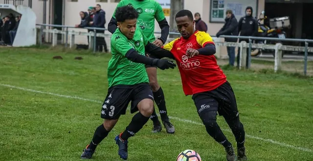 photo  yvré-l’évêque et saint-georges/pruillé mènent le wagon de tête du groupe a de première division de district.  &copy;  archives le maine libre 