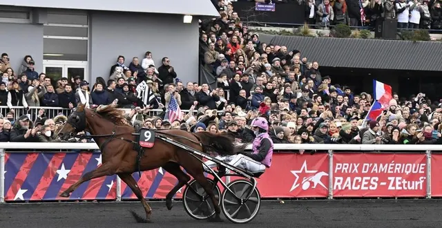 photo  le 29 janvier 2023, jean-michel bazire inscrit son nom au palmarès du grand prix d’amérique, le championnat du monde des trotteurs sur l’hippodrome de paris vincennes, pour la 5e fois grâce à hooker berry.  &copy;  thomas brégardis/ ouest-france 