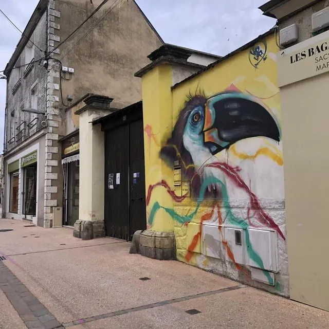 photo la fresque apposée sur le mur du collège imaginaire, rue de l’ile, a été effacée par décision de justice.  ©  ouest-france