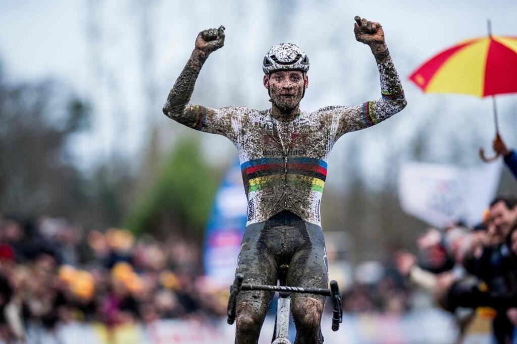 Cyclocross. Huitième victoire de la saison pour le Néerlandais Mathieu