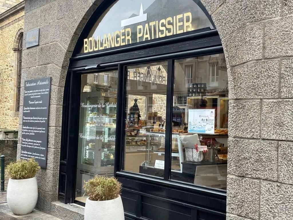 À SaintMalo, l’affiche de la boulangerie pour avertir les « clients