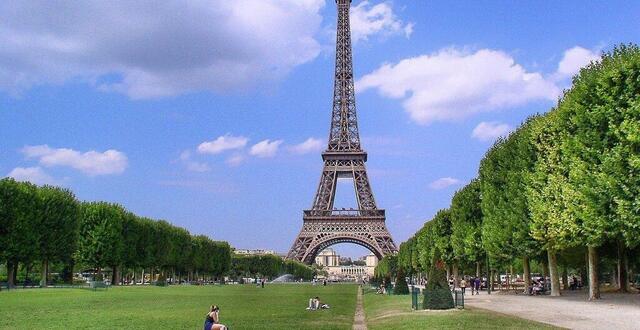 Tour Eiffel Champ De Mars Seront Ils Ouverts Pendant Les Jeux