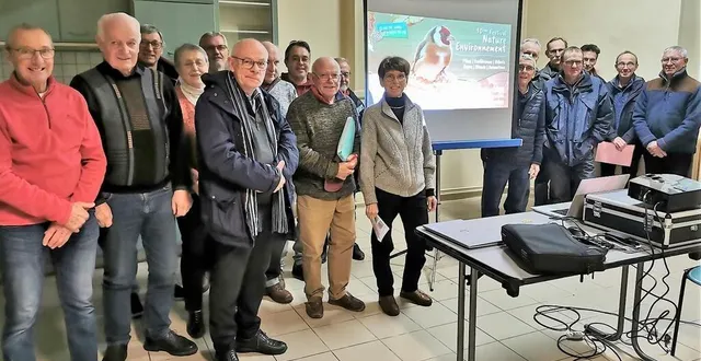 photo  les bénévoles ont fait le point sur les préparatifs mi-décembre, tout est paré pour une très belle édition 2024, la 10e, du festival nature et environnement, prévue les 19, 20 et 21 janvier au val’rhonne.   &copy;  le maine libre 