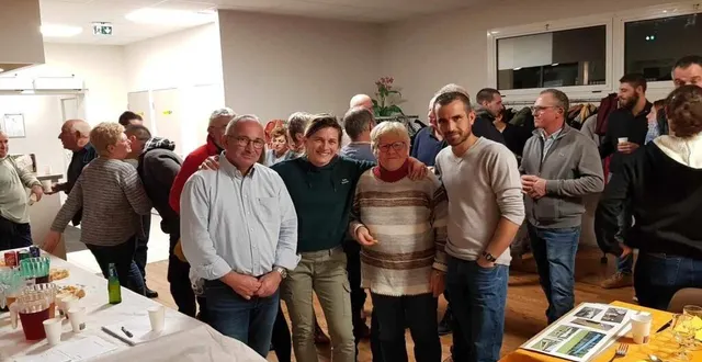 photo  l’équipe du comité des fêtes a invité les bénévoles à un repas festif.  &copy;  le maine libre 