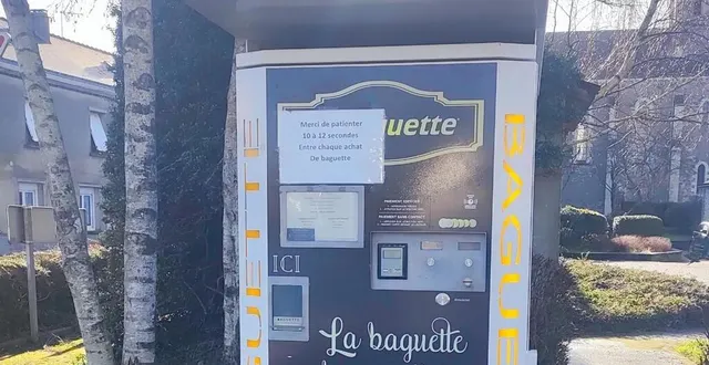 photo  le distributeur de baguettes a été déplacé.  &copy;  ouest-france 