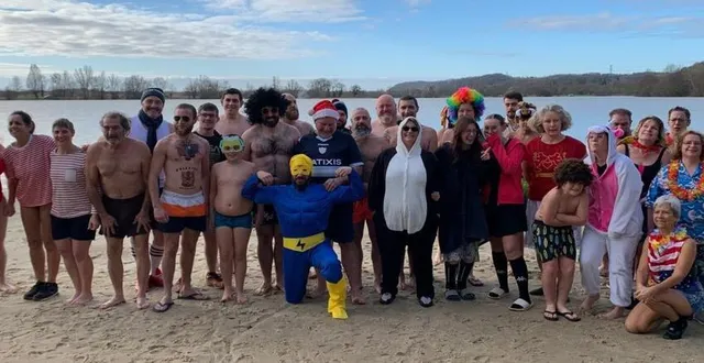 photo  depuis 2018, le racing marçon 72 organise les frigomarçonais, la baignade du premier dimanche de janvier.  &copy;  ouest-france 