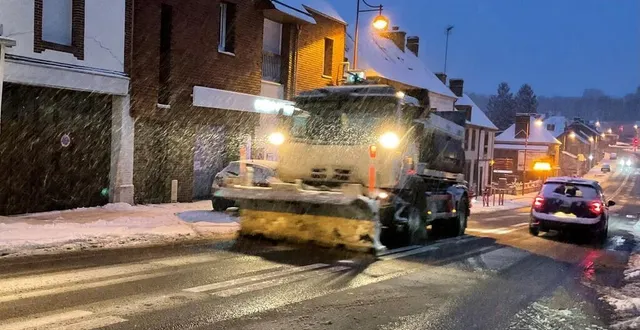 photo  35 saleuses du département de l’orne sont sur le pont pour ce premier épisode neigeux de l’année.  &copy;  conseil départemental de l’orne 