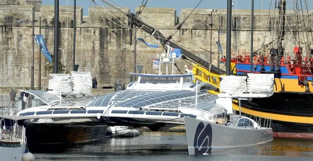 photo  le bateau du futur l’energy observer dans le port de saint-malo en février 2020.  &copy;  marc ollivier/ouest-france 