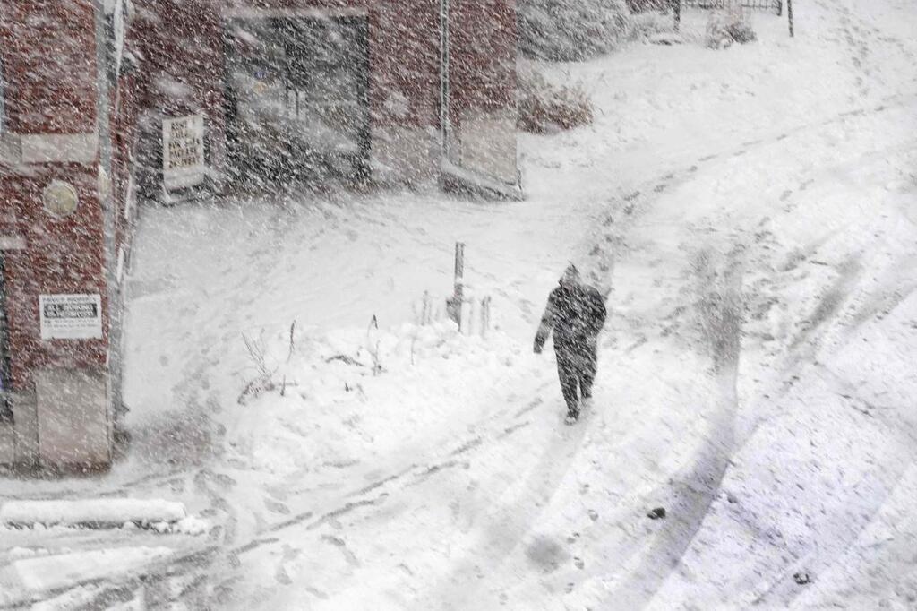 EN IMAGES. Tornades, tempêtes de neige et fortes pluies au moins