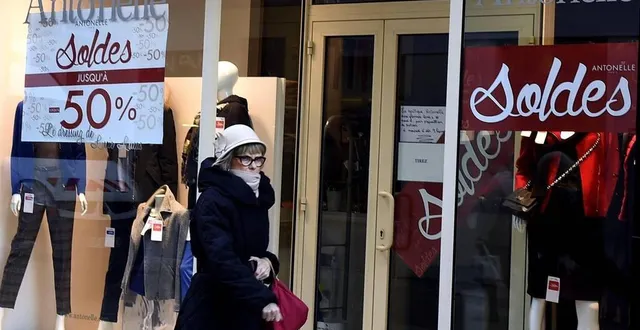 photo  attendez-vous les soldes pour faire de bonnes affaires ?  &copy;  illustration co 