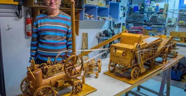 photo  jacky occupe les mois d’hiver à construire ses maquettes.   &copy;  le maine libre 