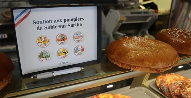 photo  à la boulangerie my délices à sablé-sur-sarthe, eric et mathieu cartier proposent six fèves faisant référence aux pompiers de sablé.  &copy;  ouest-france 