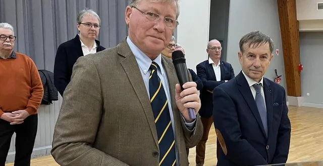 photo  les vœux du maire d’arçonnay, denis launay, en présence notamment de joaquim pueyo, président de la communauté urbaine d’alençon.  &copy;  ouest-france 
