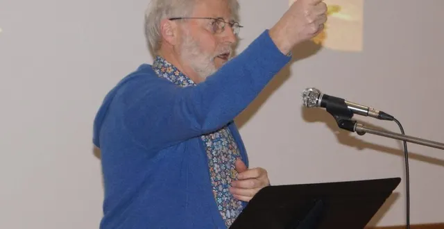 photo  maurice vavasseur, maire, lors des vœux, lundi 8 janvier, à la salle des fêtes.  &copy;  ouest-france 