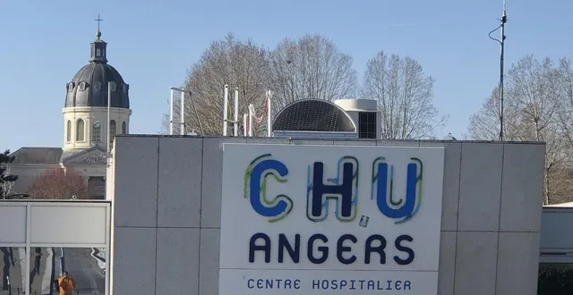 photo  des brancardiers du chu d’angers (maine-et-loire) sont en grève depuis lundi 15 janvier.  &copy;  archives ouest-france 