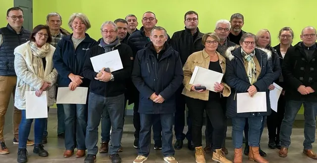 photo  les médaillés et retraités de la snop mis à l’honneur mardi.  &copy;  ouest-france 