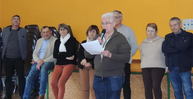 photo  nadine mercier, maire, a présenté les projets 2024.  &copy;  le maine libre 