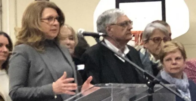 photo  véronique maillet : « 2024 s’annonce pleine d’activités et d’énergie positive ».  &copy;  ouest-france 