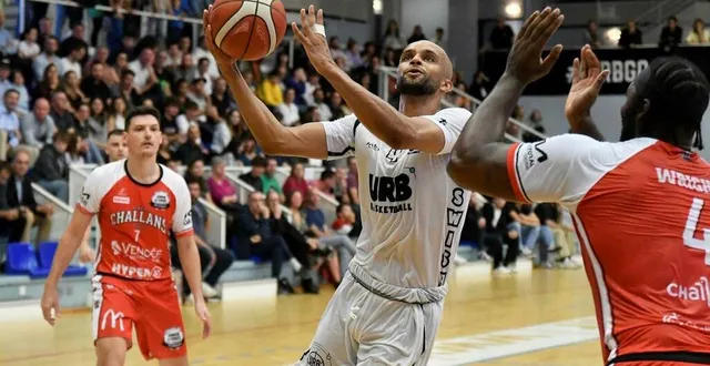 photo  danny evans a réalisé un gros match (17 points), en vain.  &copy;  archives jocelyne régent 