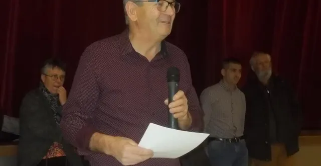 photo  guy fourmy, maire de challes, a mis l’accent sur le développement maîtrisé de la commune.    &copy;  le maine libre 