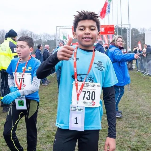 photo place aux juniors. gabriel mbock-noumb (le mans athlétisme 72) a remporté la course u 12 garçons.  ©  dominique breugnot