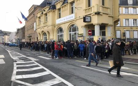 photo Avant d’obtenir une place pour le concert d’ouverture de la 150e édition du carnaval de Granville, il faudra s’armer de patience… Archives Ouest-France 