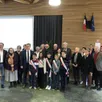 photo les élus du conseil municipal avec deux conseillers départementaux et le président de la métropole.