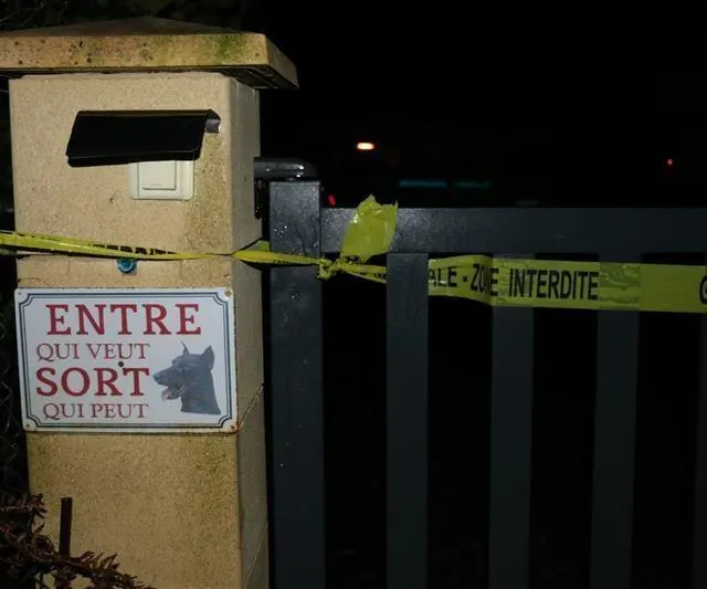 photo l'entrée de la maison du couple, à bretoncelles, où le corps sans vie de magali barbu a été retrouvé.  ©  ouest-france