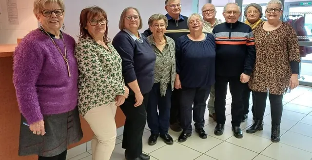 photo  l’équipe de nelly doucet, présidente de générations mouvement, a été reconduite à l’unanimité.  &copy;  le maine libre 