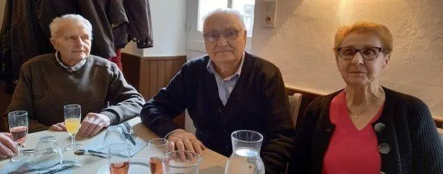 photo  joseph ricou, secrétaire ; joseph forestier, président ; et josette leray, trésorière, de la section fnaca de la commune.  &copy;  ouest-france 