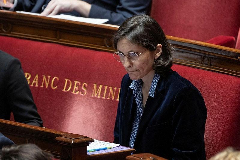 Amélie Oudéa-Castéra : Une Femme D'Influence Dans Le Monde Du Sport Amélie Oudéa-Castera reçoit le soutien d’une cinquantaine de dirigeants