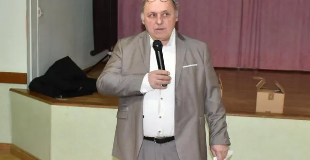 photo  eric barbier, maire de saint-maixent.  &copy;  le maine libre 