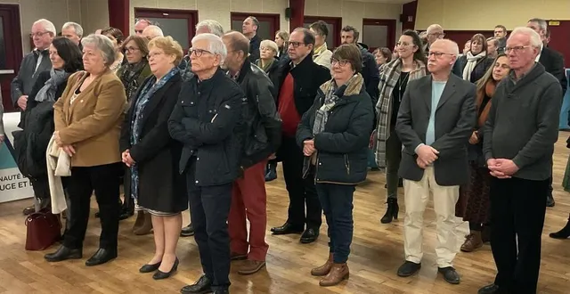 photo  les maires et conseillers communautaires attentifs aux propos du président.  &copy;  ouest-france 
