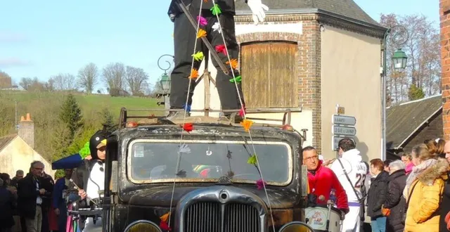 photo  prêts pour la fête ?  &copy;  archives le maine libre 