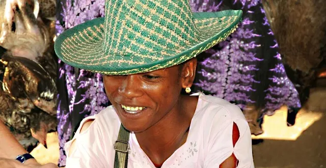 photo  l’association mihetsika (bouger en malgache) projettera un film sur les costumes traditionnels et assurera un spectacle de musique et de danse de madagascar.  &copy;  dr 