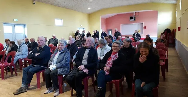 photo  un public attentif pour écouter les projets pour l’année.  &copy;  ouest-france 