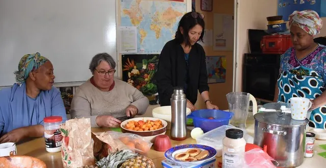 photo  les locaux actuels de l’association sont situés place jean-mermoz, dans un immeuble promis à la démolition.  &copy;  archives le maine libre 