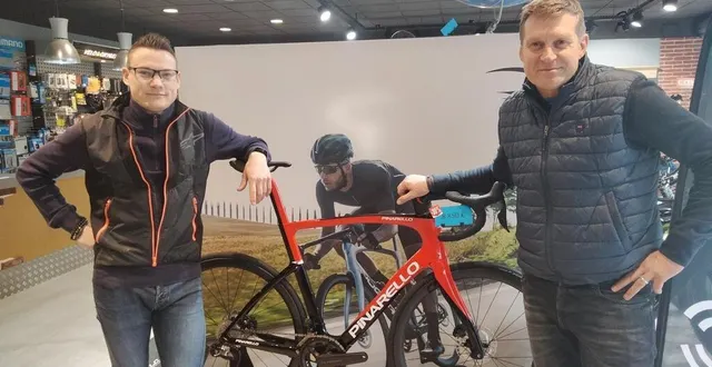 photo  rodolphe leseigneur, à gauche, ouvrira prochainement une boutique de vélos, à saint-georges-des-groseillers, en remplacement de celle de nicolas de bacco, à droite.  &copy;  ouest-france 