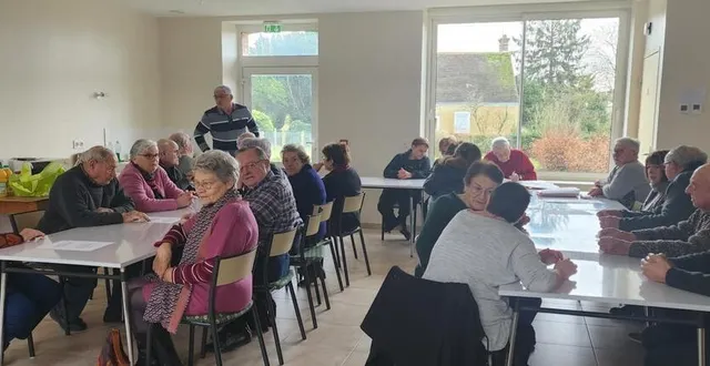 photo  les adhérents pendant l’assemblée générale.   &copy;  le maine libr 