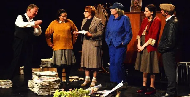 photo  les comédiens amateurs durant les répétitions.  &copy;  club photo csl 