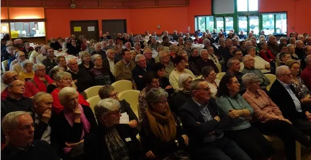 photo  plus de 190 personnes assistaient à l’assemblée générale du club et près de 160 sont restés au repas dansant à la suite.  &copy;  ouest-france 