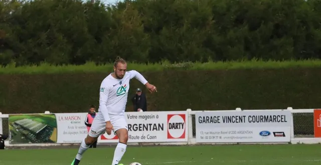 photo  marvin kappert (fc argentan).  &copy;  ouest-france 