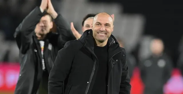 photo  le sourire d’alexandre dujeux en disait long sur la victoire des siens.  &copy;  mathieu pattier / ouest france 