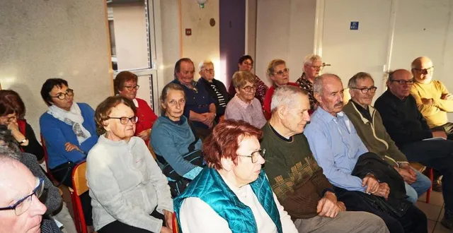 photo  avant de participer à l’assemblée générale, jeux ou promenade étaient au programme.  &copy;  ouest-france 