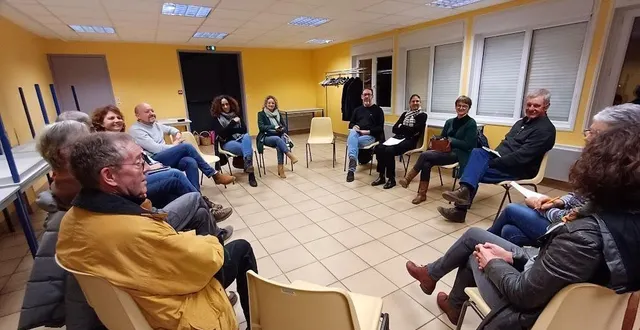 photo  les membres de l’amap la belloquoise lors de son assemblée générale.  &copy;  ouest-france 