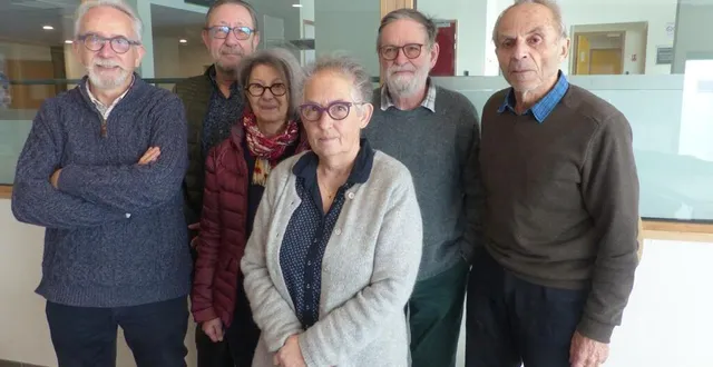 photo  jean-yves dubré, président ; et bernard davin, membre de france palestine solidarité 49 ; arnaud bourdin (amnesty international), jacques lambour ( anciens appelés en algérie contre la guerre), amina moussa (lfi) et annick martin (mouvement de la paix).  &copy;  ouest-france 