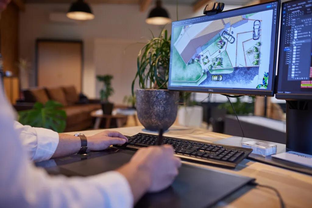 Une équipe impliquée et à l'écoute des besoins de chacun I Arbor & Sens Une équipe impliquée et à l'écoute des besoins de chacun I Arbor & Sens