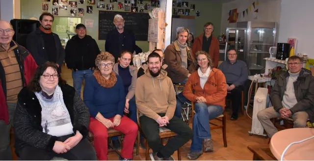 photo  les adhérents pendant l’assemblée générale.  &copy;  le maine libre 