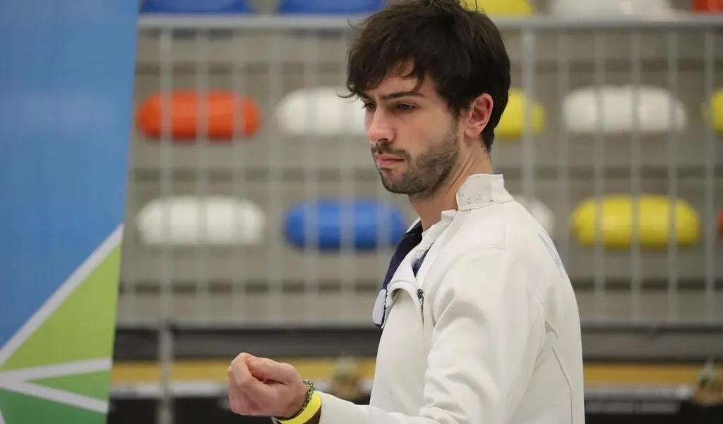 Escrime. Paul Allègre signe une première historique en remportant le